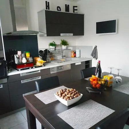 Maison 25' Clermont-fd בית נופש *